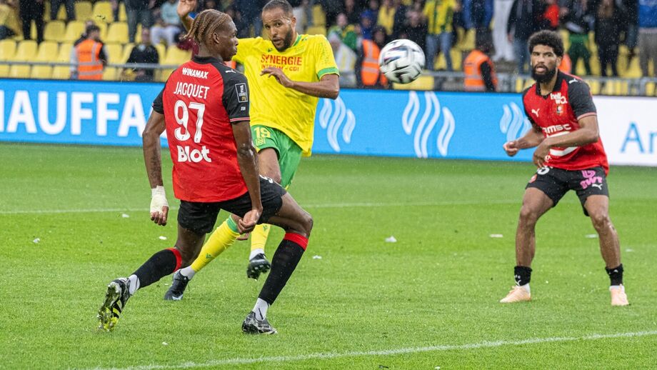 Luís Castro garante empate para o Nantes contra o Jacquet