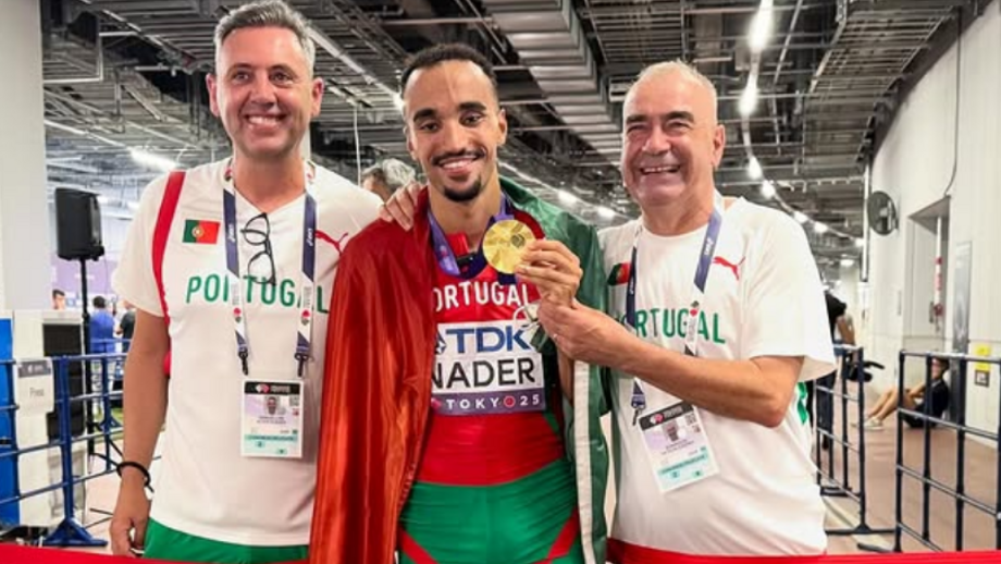 Domingos Castro com Isaac Nader, campeão do mundo dos 1.500 metros