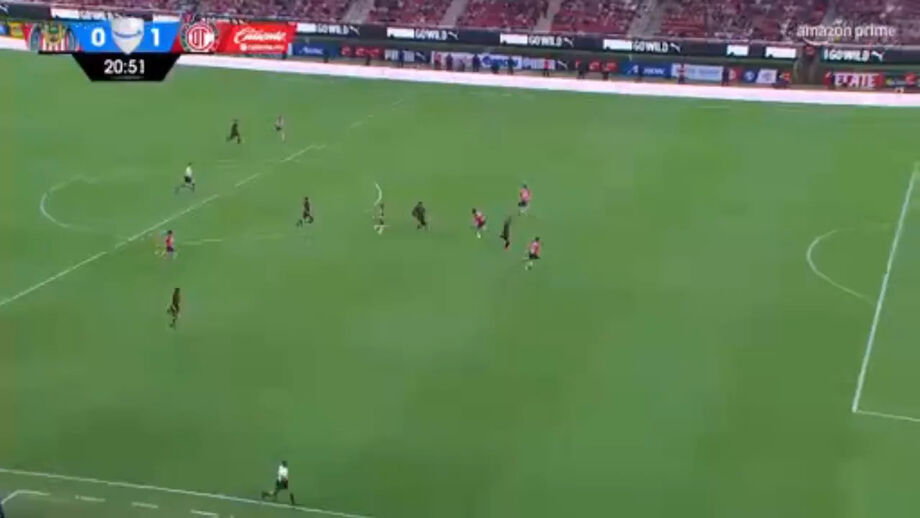 México: Paulinho voltou após lesão e marcou o regresso com mais um golo