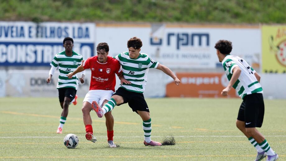 Equilíbrio marca jogo Santa Clara-Sporting (1-1) nos Açores