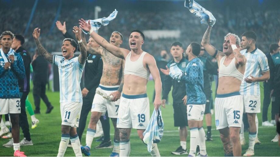 Jogadores do Racing festejam