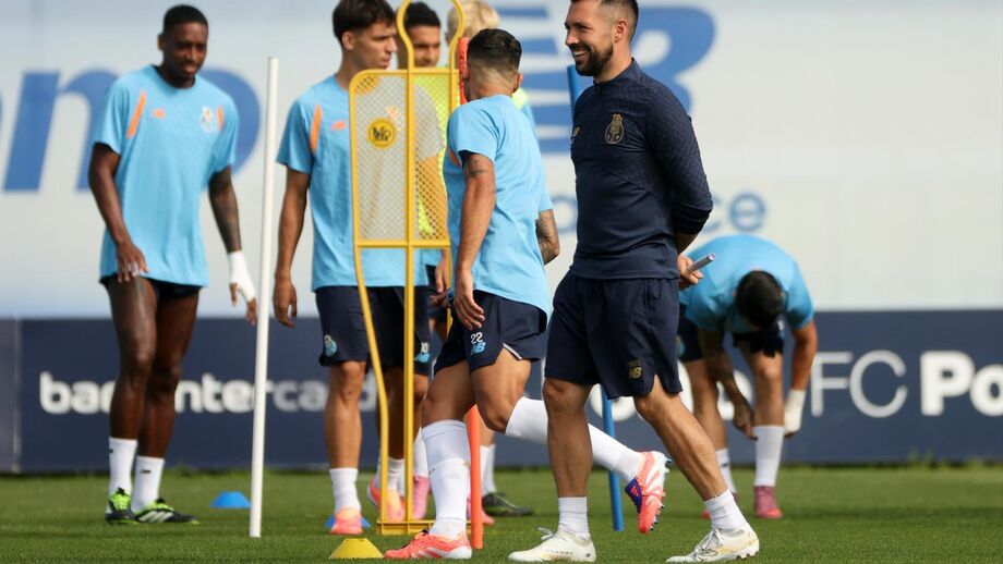 Farioli prepara equipa para o Alverca