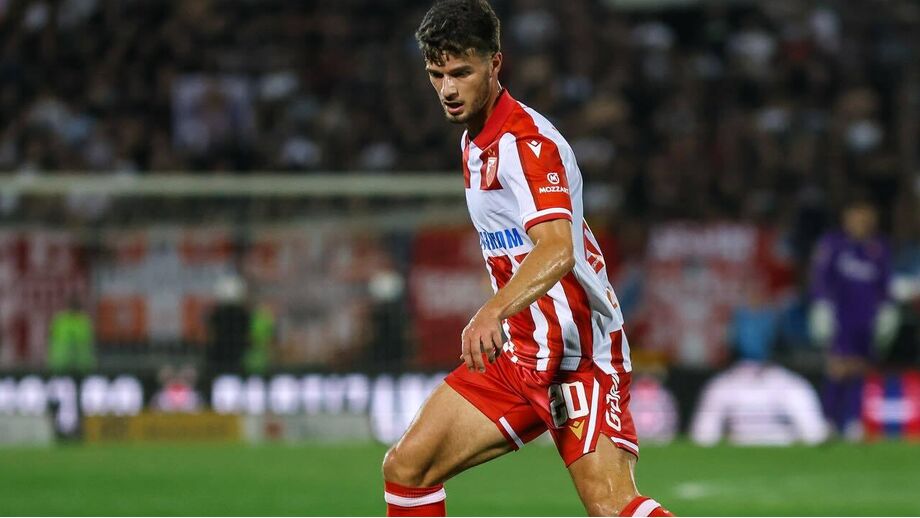 Tomás Handel, jogador do Estrela Vermelha