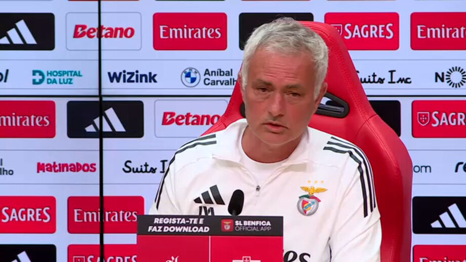 Treinador do Benfica pede apenas "respeito" 