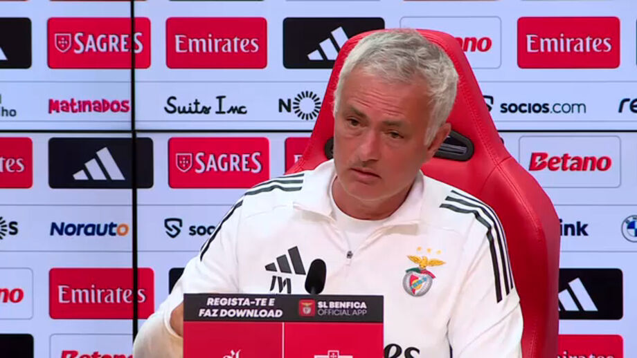 Treinador lamenta falta de tempo para trabalhar com a equipa