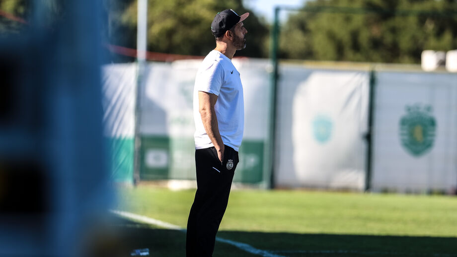 José João promete resposta positiva do Sporting após duas derrotas consecutivas