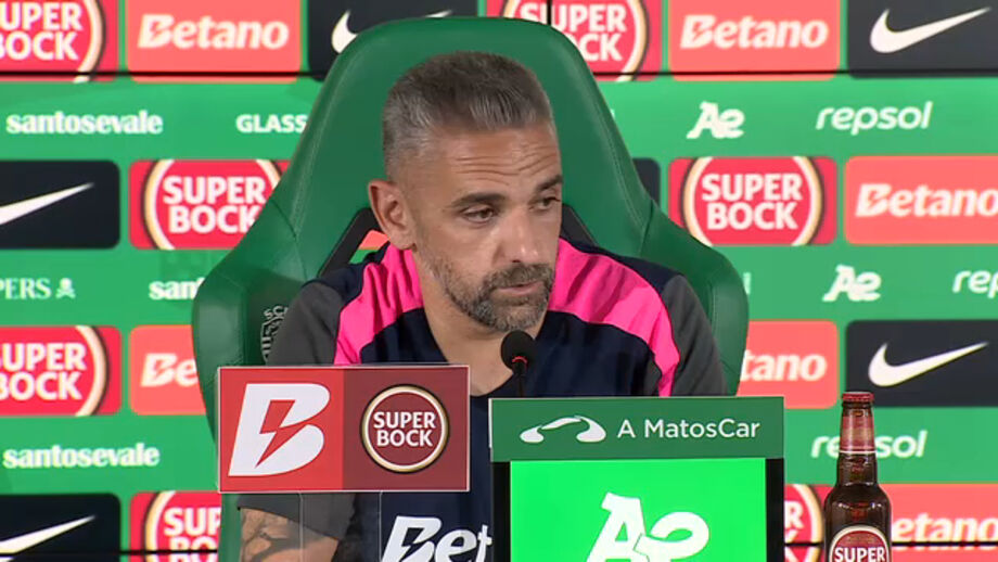 Treinador elogia lado humano do avançado sueco