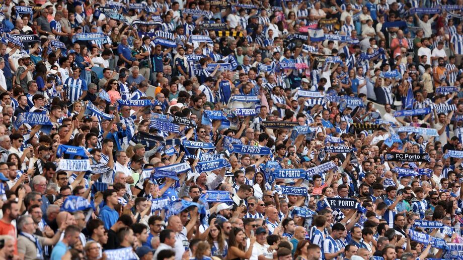 Esgotaram os bilhetes para o clássico FC Porto-Benfica