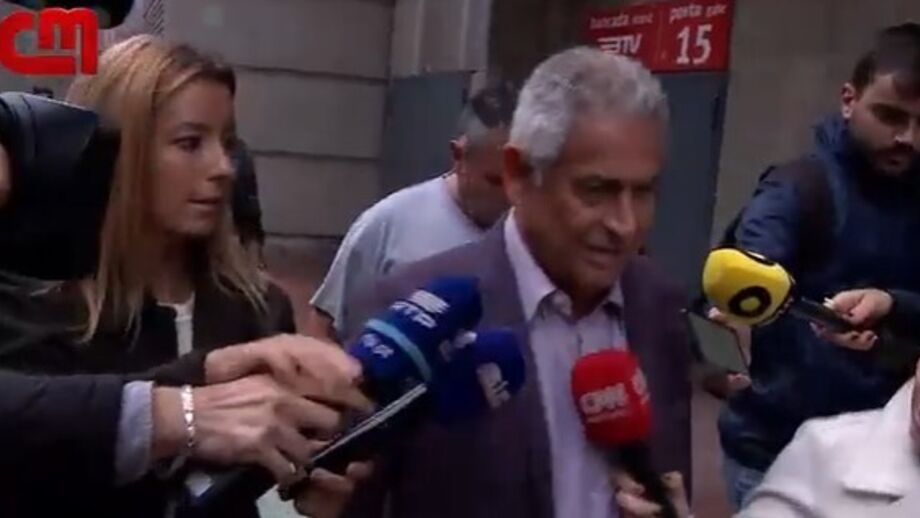 Deixou a Luz após chumbo do relatório e contas