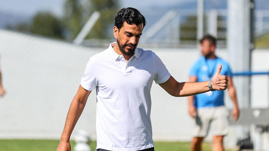 João Brandão quer impor o jogo do FC Porto B em Paços de Ferreira