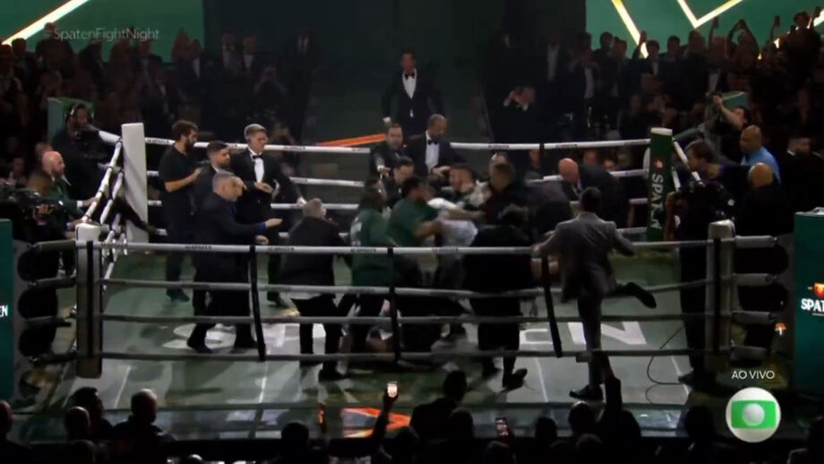 Confusão generalizada no Spaten Fight Night, que opôs Popó e Wanderlei Silva, em São Paulo