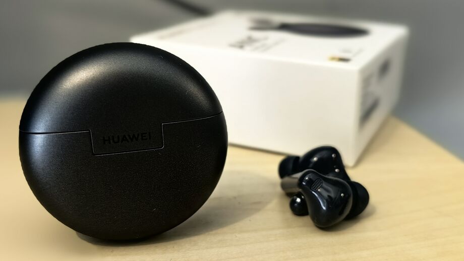 Estojo de carregamento é compacto e fácil de transportar