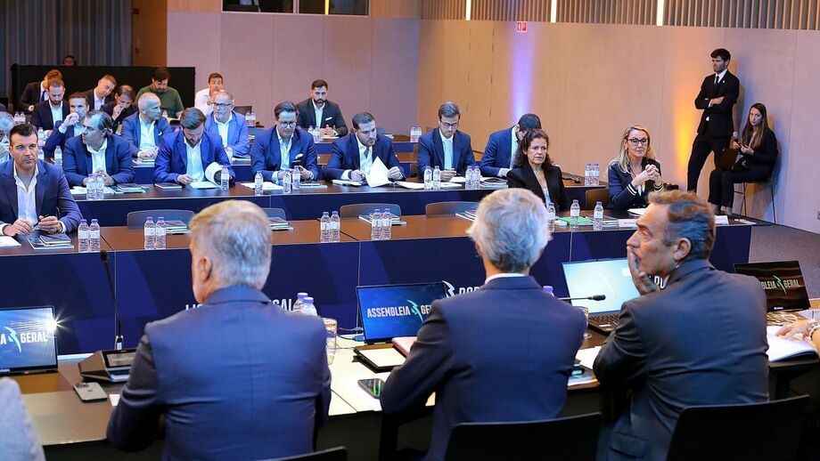 Liga aprova orçamento recorde para 2025/26, com FC Porto e Ac. Viseu a absterem-se