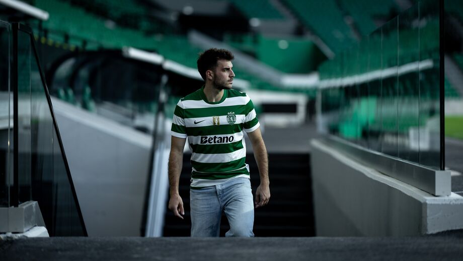 Ioannidis foi o último reforço contratado pelo Sporting na janela de transferências do verão