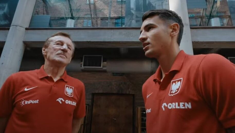 Central ex-Arsenal à conversa com Mlynarczyk, ex-glória portista