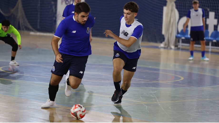 Futsal do FC Porto já arrancou: as imagens dos primeiros treinos dos sub-19, sub-17 e sub-15