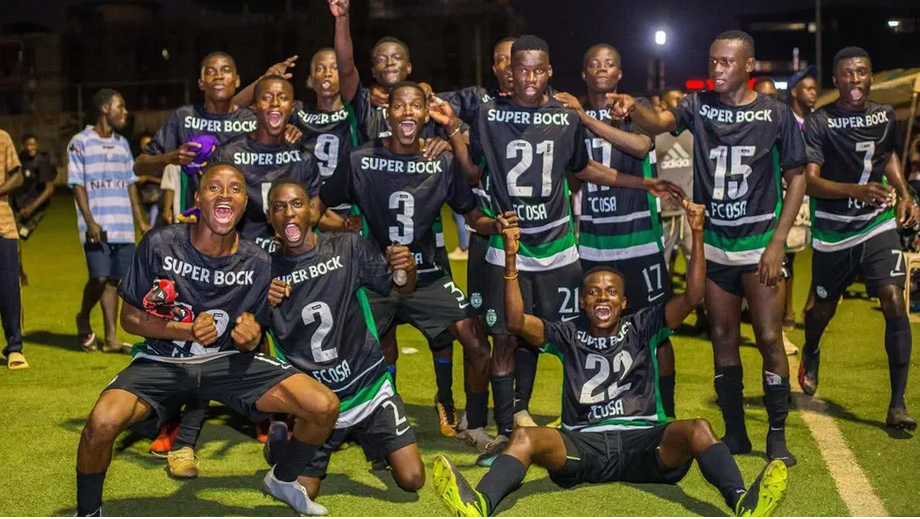 FC Olympic Sport d'Abobo com equipamentos cedidos por Diomande