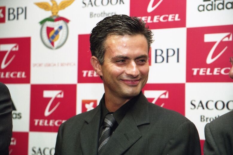 José Mourinho numa conferência de imprensa no Estádio da Luz