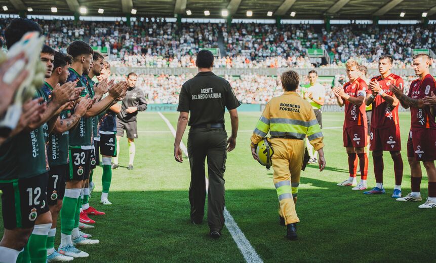 Racing homenageia bombeiros florestais em campo