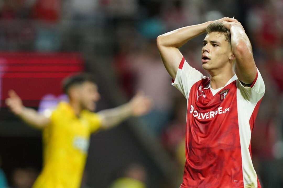 Sp. Braga viaja para Glasgow com ausência de Gabriel Moscardo