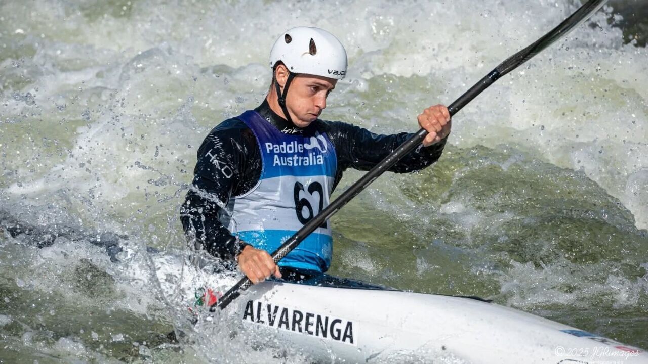 Frederico Alvarenga compete no Campeonato do Mundo de Slalom em Penrith, Austrália