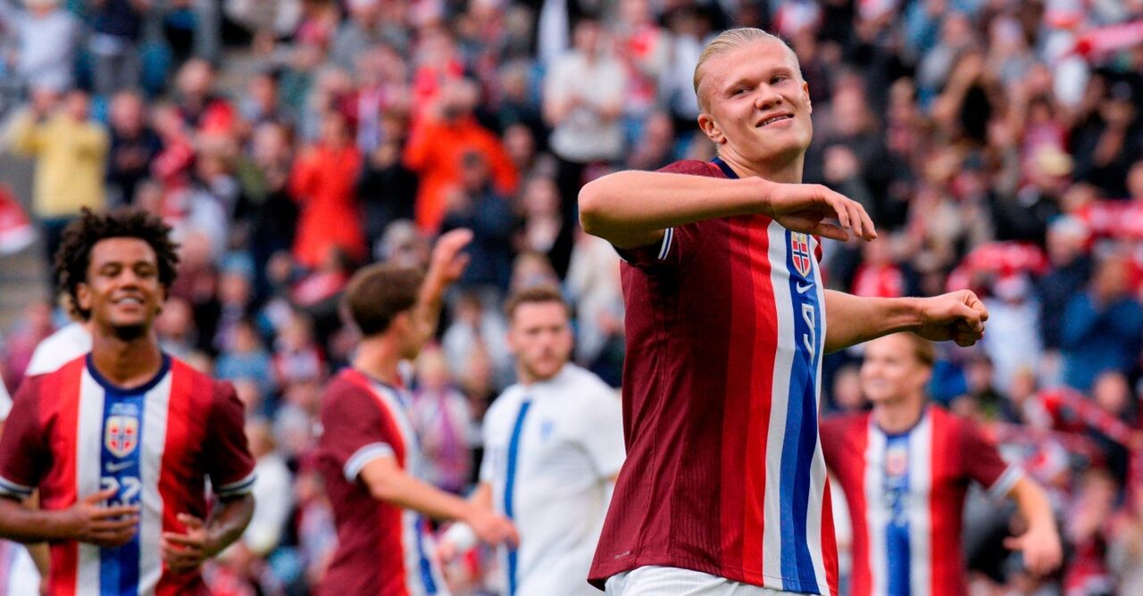 Haaland recorda partidas na seleção da Noruega e no clube inglês com Grealish