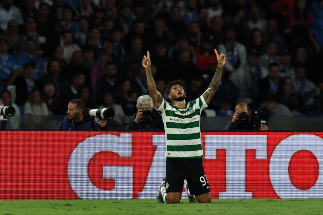 Luis Suárez reconhece o bom jogo do Sporting contra o Nápoles apesar da derrota na Champions