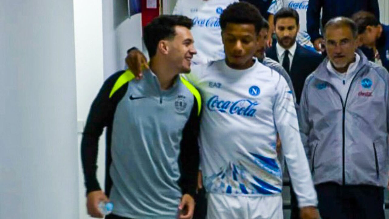 Pote e Neres juntos antes do Nápoles-Sporting