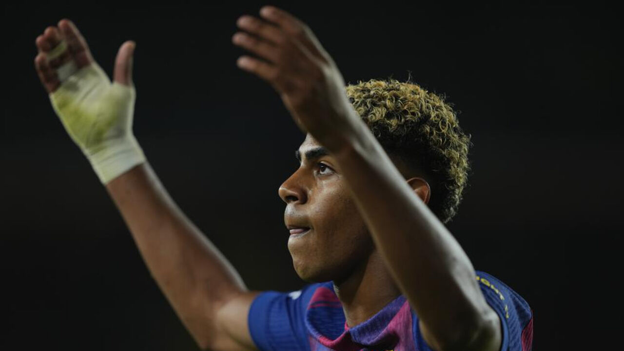 Lamine Yamal desfalca a seleção espanhola por lesão