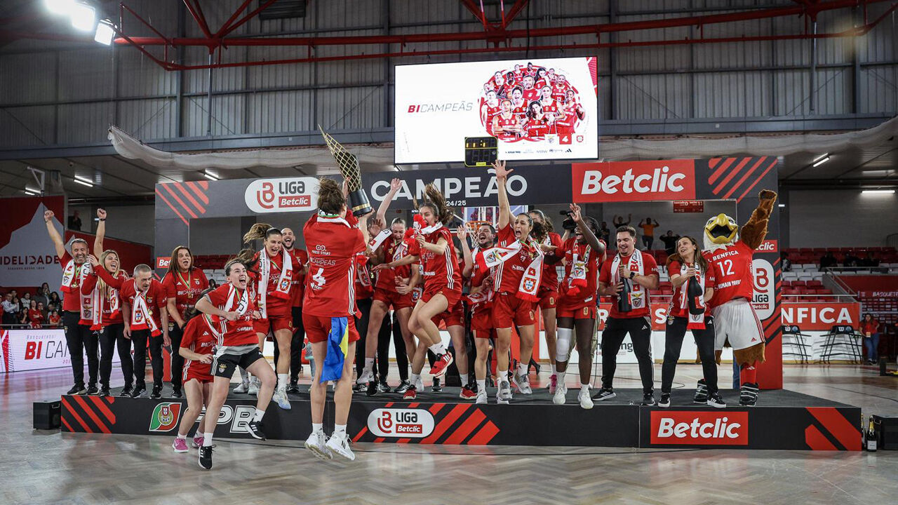 Benfica é o campeão em título da Liga Betclic feminina de basquetebol