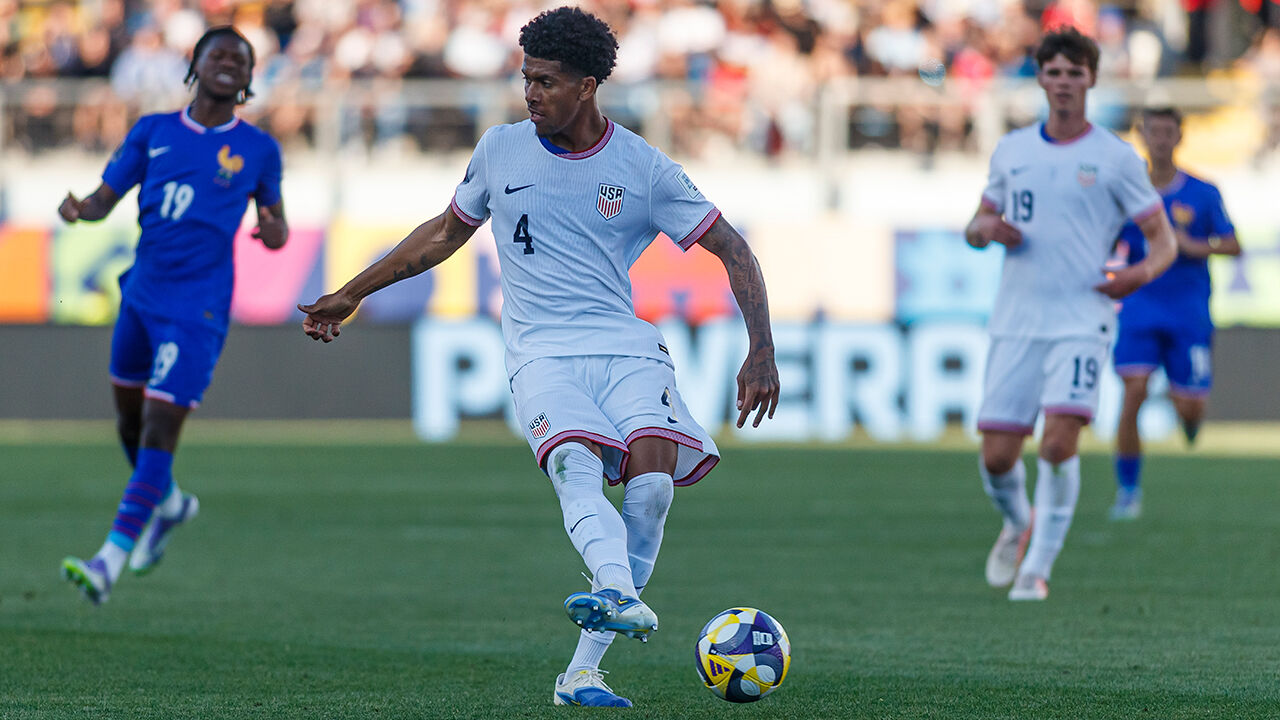 Wynder quer trabalhar com Mourinho após Mundial Sub-20