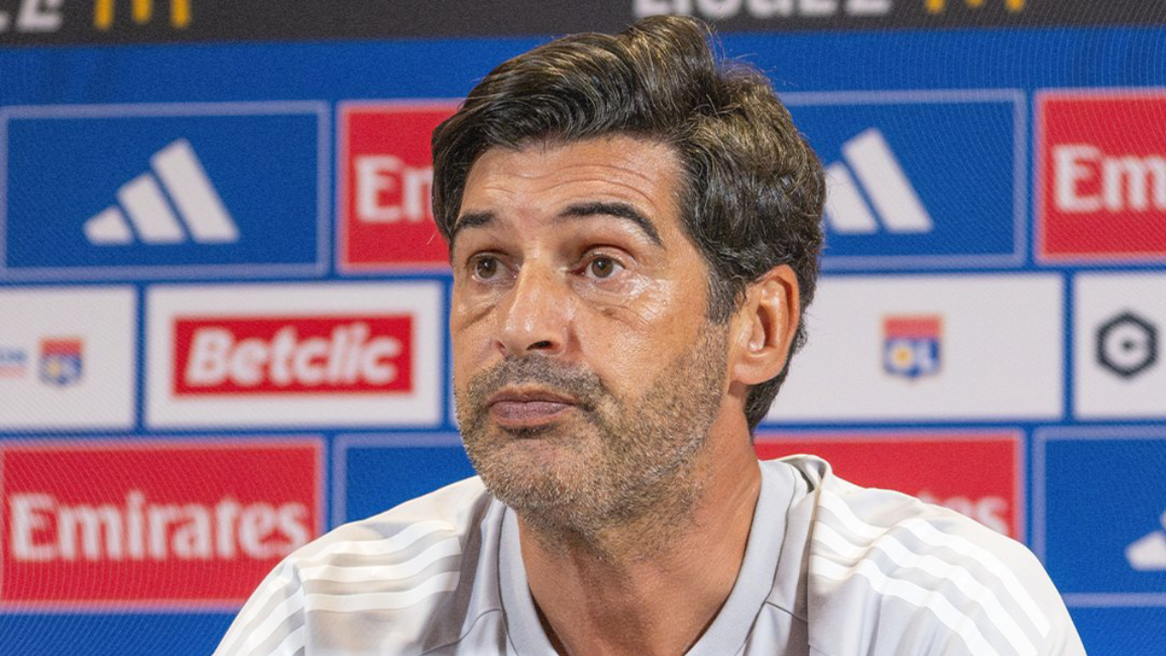 Paulo Fonseca durante a conferência de imprensa