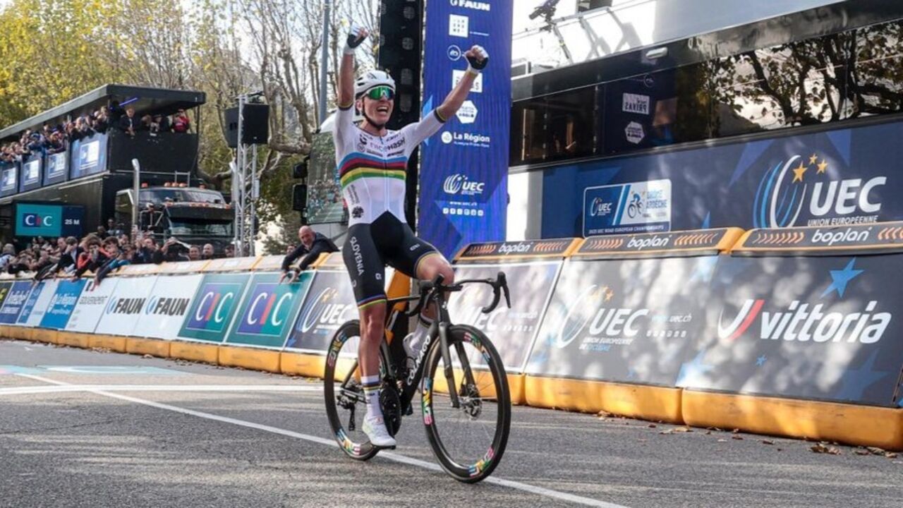 Tadej Pogacar sagra-se campeão europeu de fundo em França