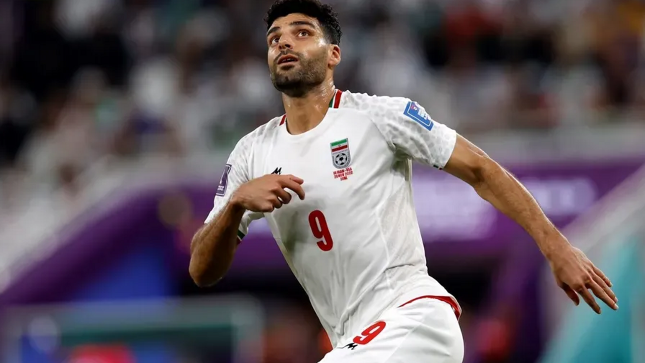 Mehdi Taremi decisivo no apuramento do Irão para o próximo Mundial