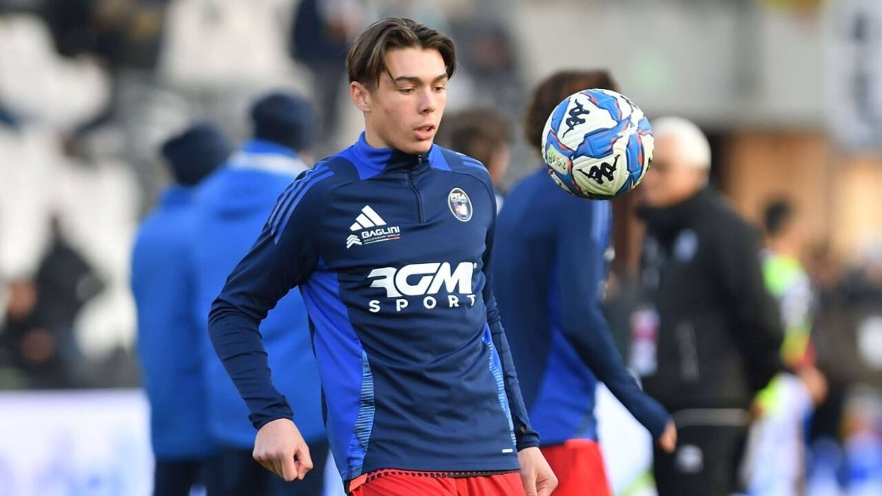 Louis Buffon joga pelo Pisa na Serie A