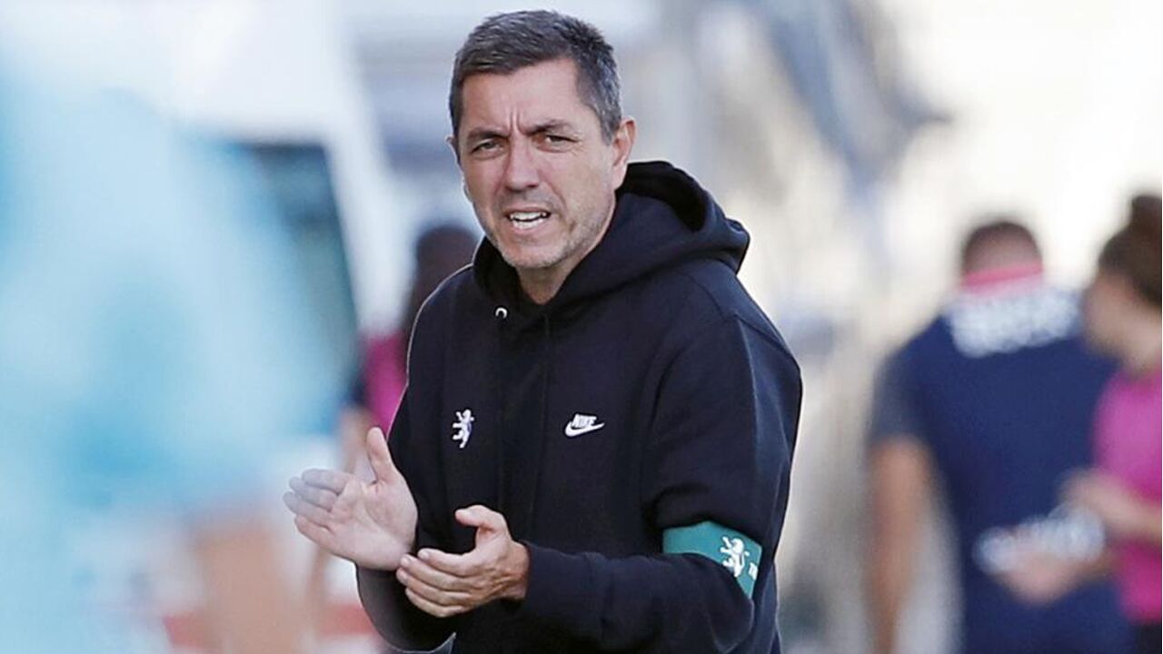 Micael Sequeira reage no banco de suplentes do Sporting