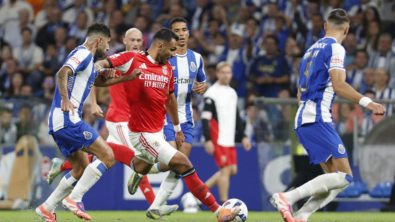 FC Porto queixa-se de Pavlidis por agressão a Gabri Veiga no clássico