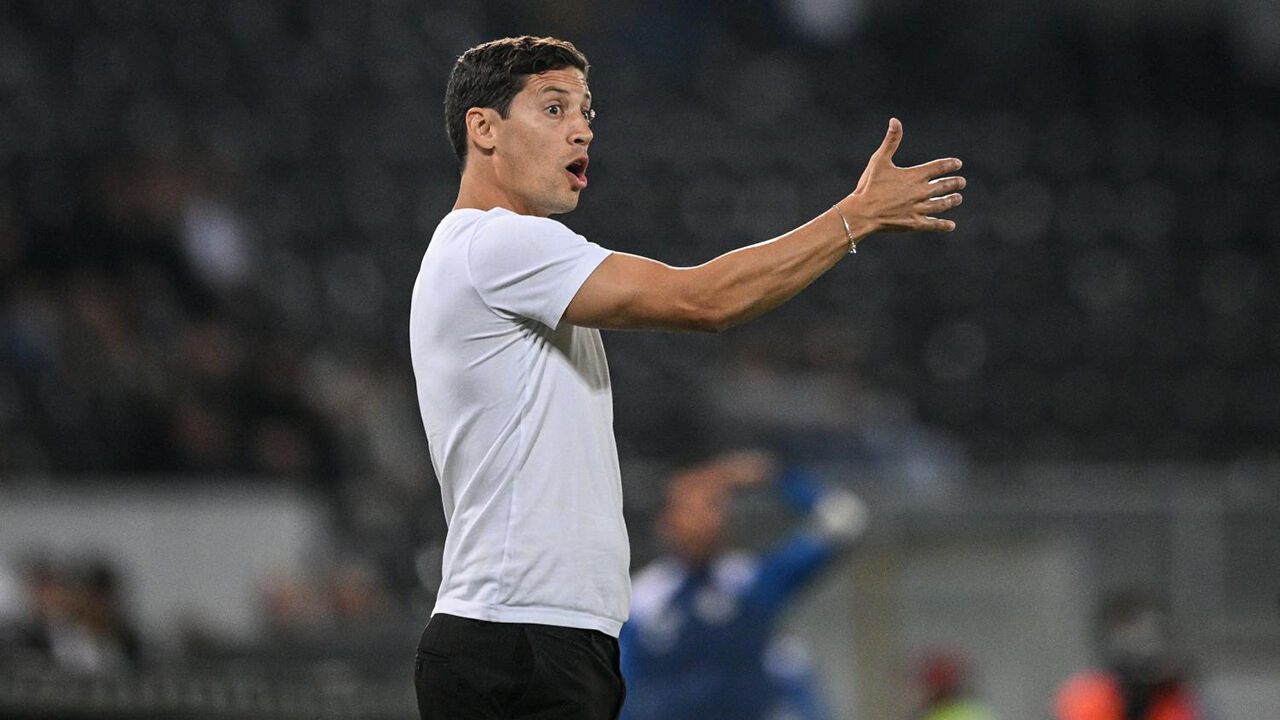 Luís Pinto aposta em jovens da equipa B devido a compromissos internacionais