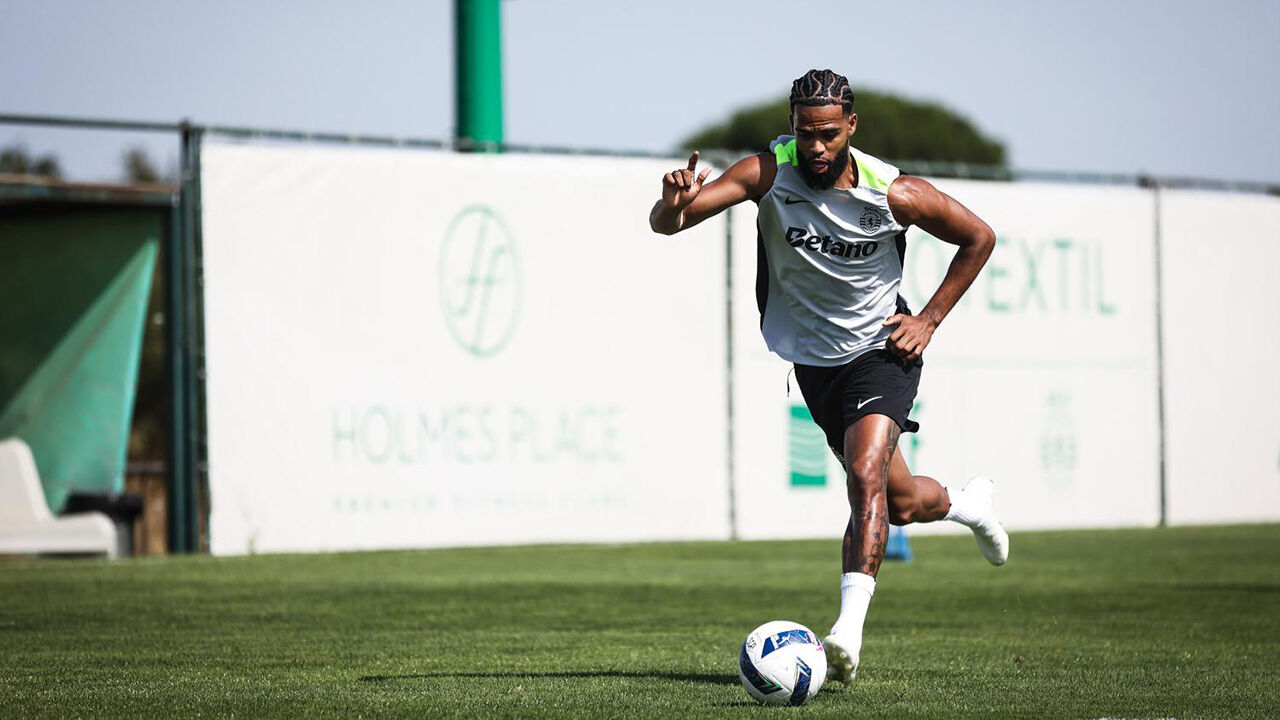 St. Juste, central do Sporting, lesionado na equipa B, enfrenta paragem de 2 a 3 semanas