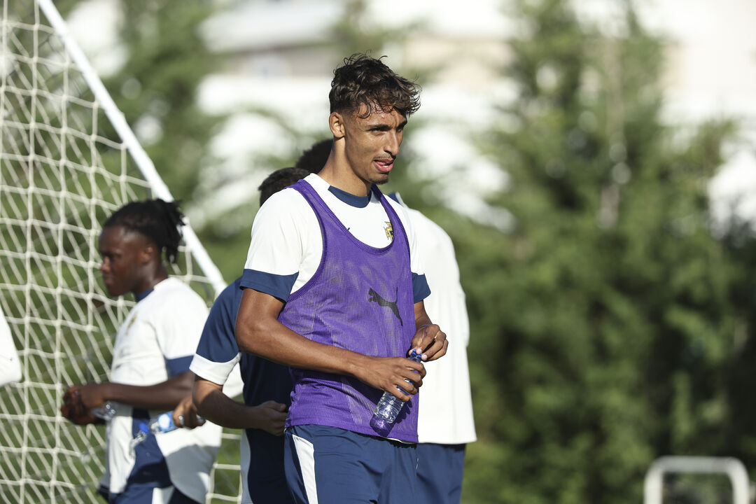 Tiago Gabriel no treino dos Sub-21