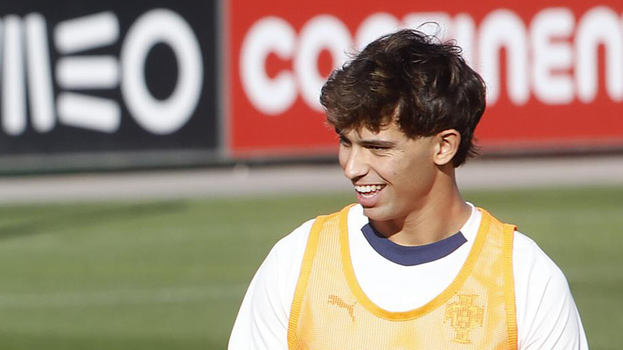 João Félix treina para o jogo contra a Hungria.
