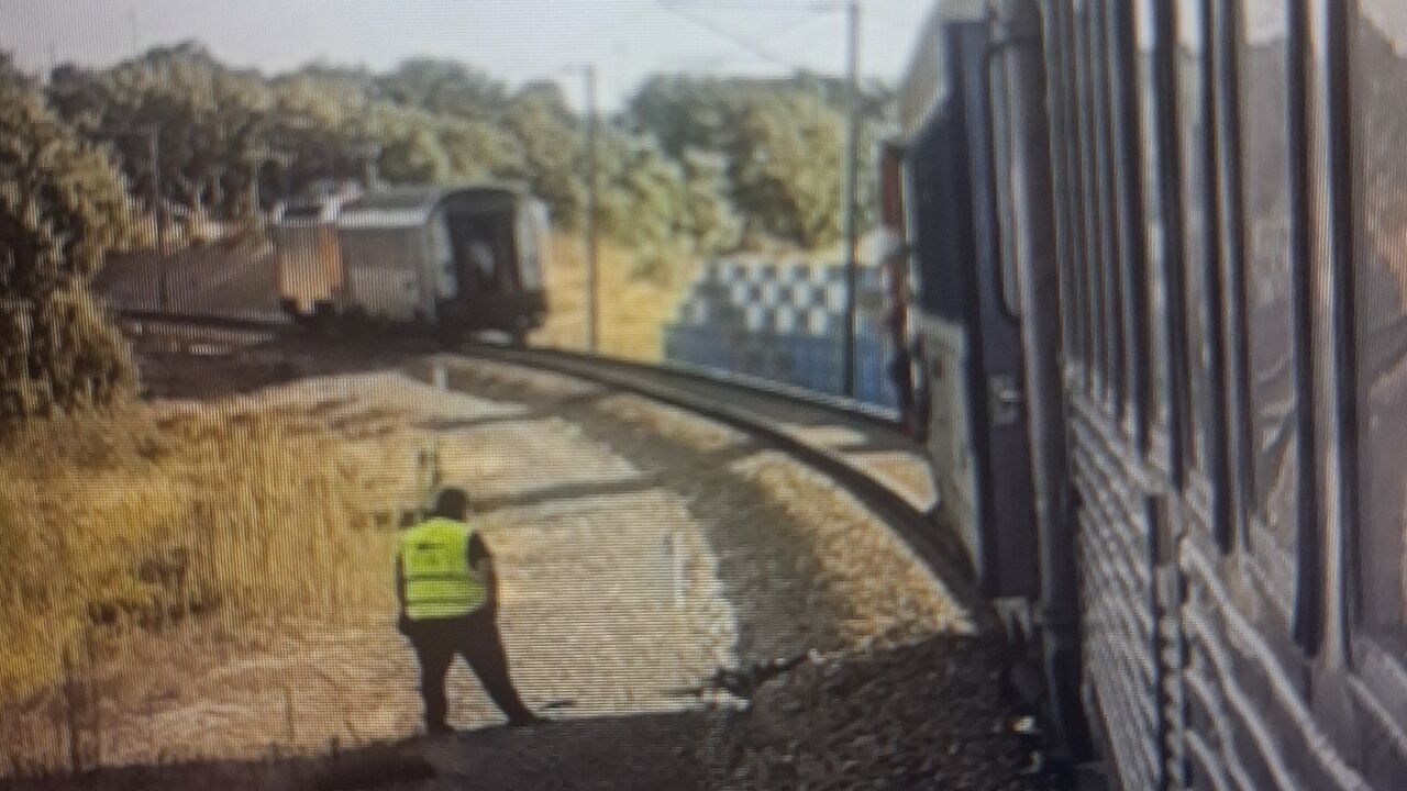 Comboio da CP perde carruagens entre Grândola e Canal Caveira, sem feridos