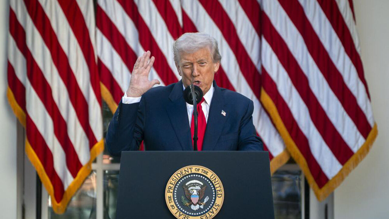 Trump aborda Mundial 2026 após reunião com líder da FIFA e homólogo argentino