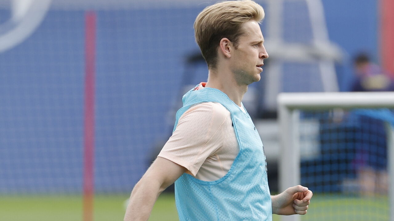 Frenkie de Jong no treino do Barcelona