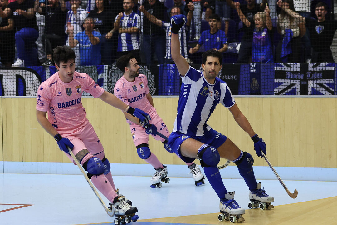 FC Porto vence OC Barcelos com destaque para Carlo di Benedetto no Dragão Arena