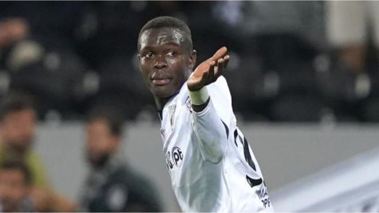 Ndoye, jogador do V. Guimarães