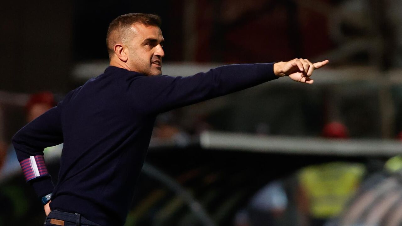 Filipe Martins orgulhoso com elogios de Mourinho após jogo do Chaves com o Benfica