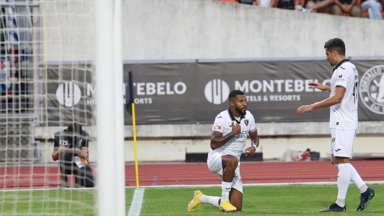 Gil Vicente perde com Ac. Viseu após aviso de César Peixoto