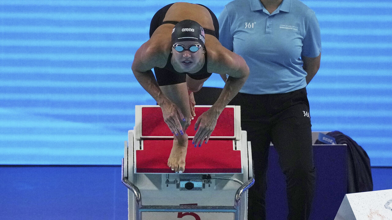 Kate Douglass em ação