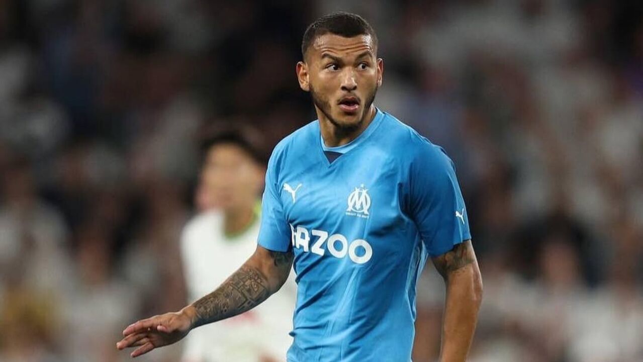 Luis Suárez revê Marselha, clube onde foi apelidado de 'flop'